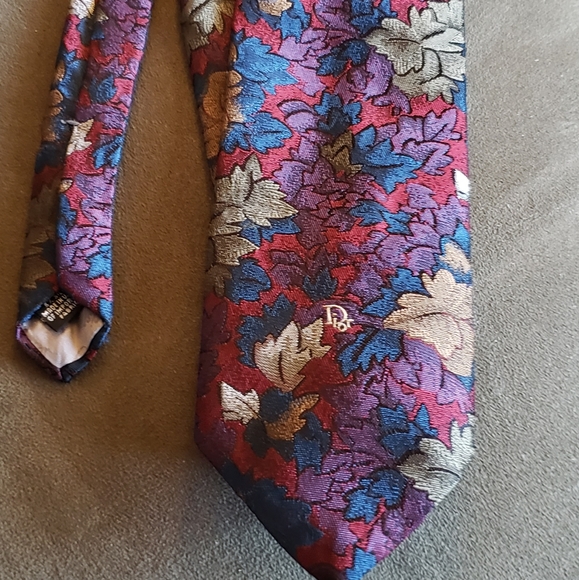 Dior Other - Christian Dior floral tie ~ Vintage